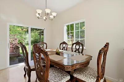 321 Portofino Way, Cloverdale, CA 95425 - Photo 8