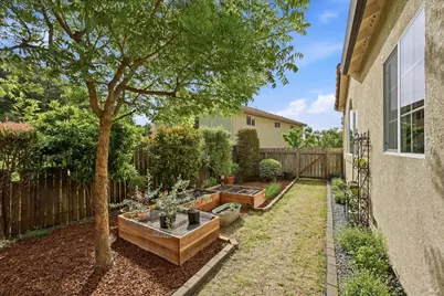321 Portofino Way, Cloverdale, CA 95425 - Photo 32