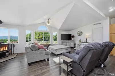 10052 Monte Cristo Drive, Kelseyville, CA 95451 - Photo 12