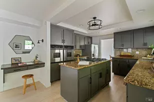 21 Hillside Ave, Kentfield, CA 94904 - Photo 14