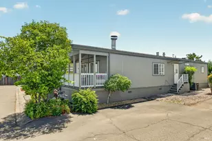 44 Hacienda Dr, Napa, CA 94558 - Photo 28