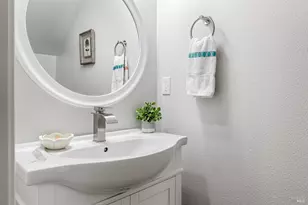 1960 Las Ventanas Dr, Santa Rosa, CA 95407 - Photo 18