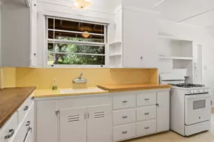 22 Oak Rd, Fairfax, CA 94930 - Photo 14