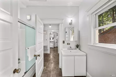 219 Nevada Avenue, Point Richmond, CA 94801 - Photo 26