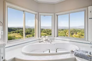 2355 W Dry Creek Rd, Healdsburg, CA 95448 - Photo 34
