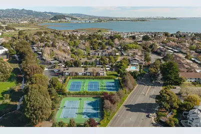 218 Marina Lakes Drive, Richmond, CA 94804 - Photo 26