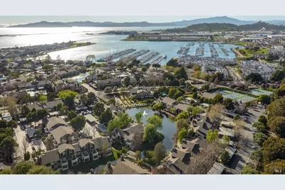 218 Marina Lakes Drive, Richmond, CA 94804 - Photo 24