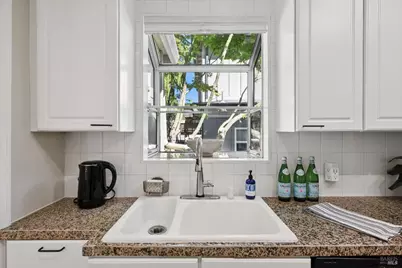 142 Dominga Avenue, Fairfax, CA 94930 - Photo 20