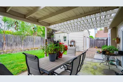 606 Sunnyvale Place, Vacaville, CA 95687 - Photo 44