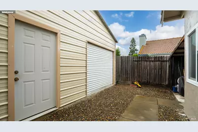 606 Sunnyvale Place, Vacaville, CA 95687 - Photo 54