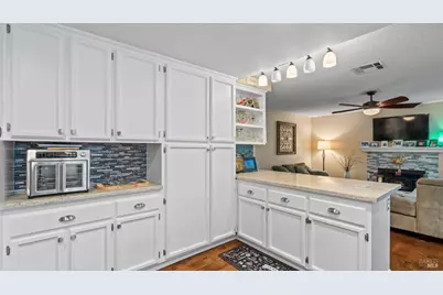 606 Sunnyvale Place, Vacaville, CA 95687 - Photo 20