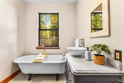 12076 Cloud Ridge Road, Healdsburg, CA 95448 - Photo 20