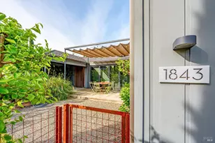 1843 Spring Mountain Ct, Saint Helena, CA 94574 - Photo 2