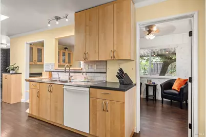 5642 Yerba Buena Road, Santa Rosa, CA 95409 - Photo 16