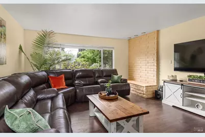 5642 Yerba Buena Road, Santa Rosa, CA 95409 - Photo 6