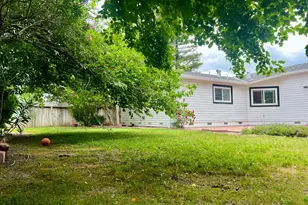 199 Regent Dr, Pittsburg, CA 94565 - Photo 16