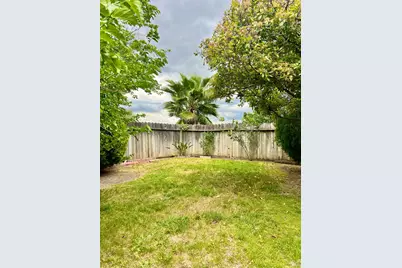 199 Regent Drive, Pittsburg, CA 94565 - Photo 14