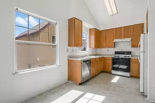 1212 Hidden Creek Pl, Santa Rosa, CA 95409 - Photo 16