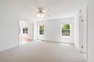 9151 Piccadilly Cir, Windsor, CA 95492 - Photo 14