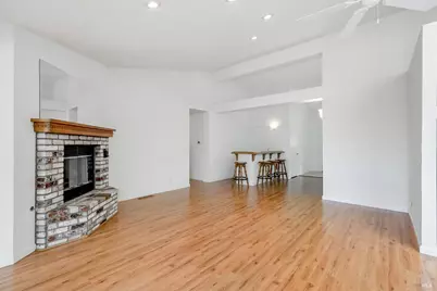 9151 Piccadilly Circle, Windsor, CA 95492 - Photo 10