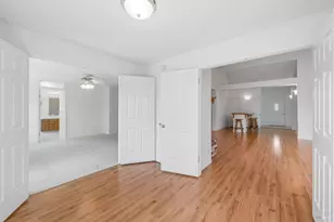 9151 Piccadilly Cir, Windsor, CA 95492 - Photo 12