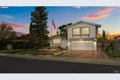 287 N Alamo Drive, Vacaville, CA 95688 - Photo 4