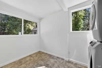 10661 Woodside Drive, Forestville, CA 95436 - Photo 14