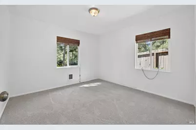 10661 Woodside Drive, Forestville, CA 95436 - Photo 16