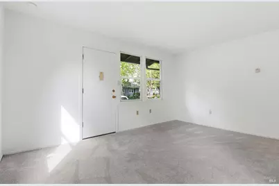 88 Martin Drive, Novato, CA 94949 - Photo 6