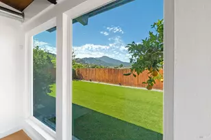 17 Channel Dr, Corte Madera, CA 94925 - Photo 8