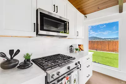 17 Channel Drive, Corte Madera, CA 94925 - Photo 6