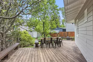 31 Rowland Ct, San Anselmo, CA 94960 - Photo 10