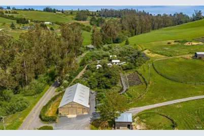 4707 Bloomfield Road, Petaluma, CA 94952 - Photo 32