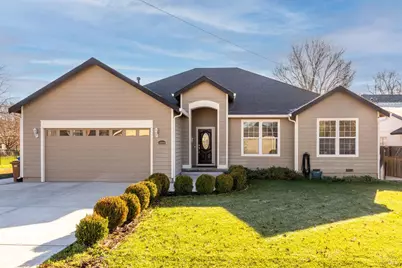 18094 Spyglass Road, Hidden Valley Lake, CA 95467 - Photo 2