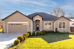 18094 Spyglass Rd, Hidden Valley Lake, CA 95467 - Photo 2