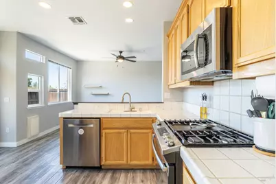 1104 River Pine Circle, Petaluma, CA 94954 - Photo 6