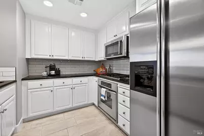 1800 Alma Avenue #402, Walnut Creek, CA 94596 - Photo 8