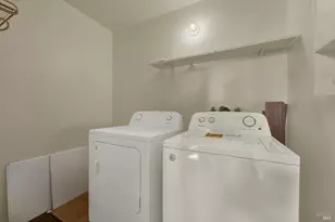 548 Arcadia Dr, Vacaville, CA 95687 - Photo 38