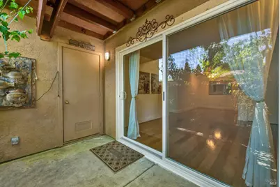 548 Arcadia Drive, Vacaville, CA 95687 - Photo 36