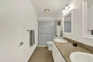 548 Arcadia Dr, Vacaville, CA 95687 - Photo 2