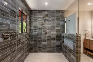 18492 White Oak Dr, Sonoma, CA 95476 - Photo 16