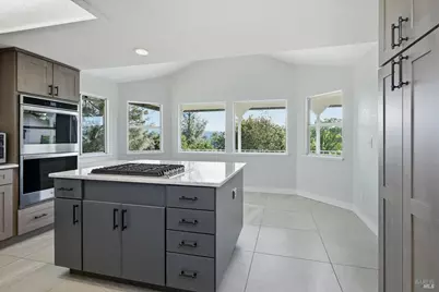 18669 Deer Hill Road, Hidden Valley Lake, CA 95467 - Photo 10