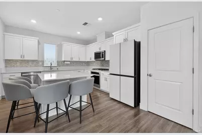 6042 Oxford Place, Rohnert Park, CA 94928 - Photo 10