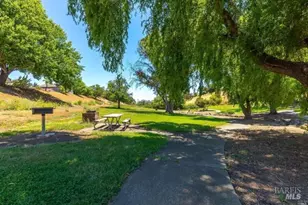 91 Banbury Way, Benicia, CA 94510 - Photo 26