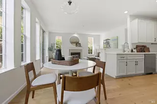 11 Red Oak Ct, Novato, CA 94949 - Photo 18