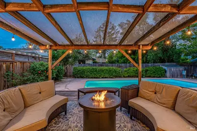 525 Oak Lake Avenue, Santa Rosa, CA 95409 - Photo 38