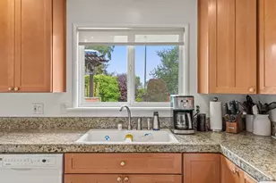 1328 Monte Maria Ave, Novato, CA 94947 - Photo 12