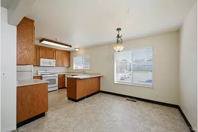 786 William Court, Napa, CA 94558 - Photo 2