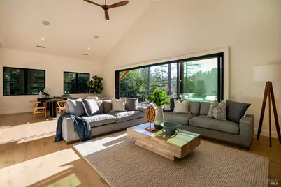 573 Wagnon Street, Sebastopol, CA 95472 - Photo 2