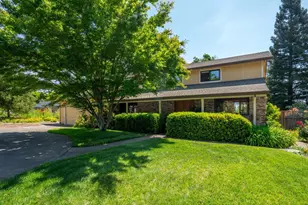 578 Caber Dr, Santa Rosa, CA 95409 - Photo 2